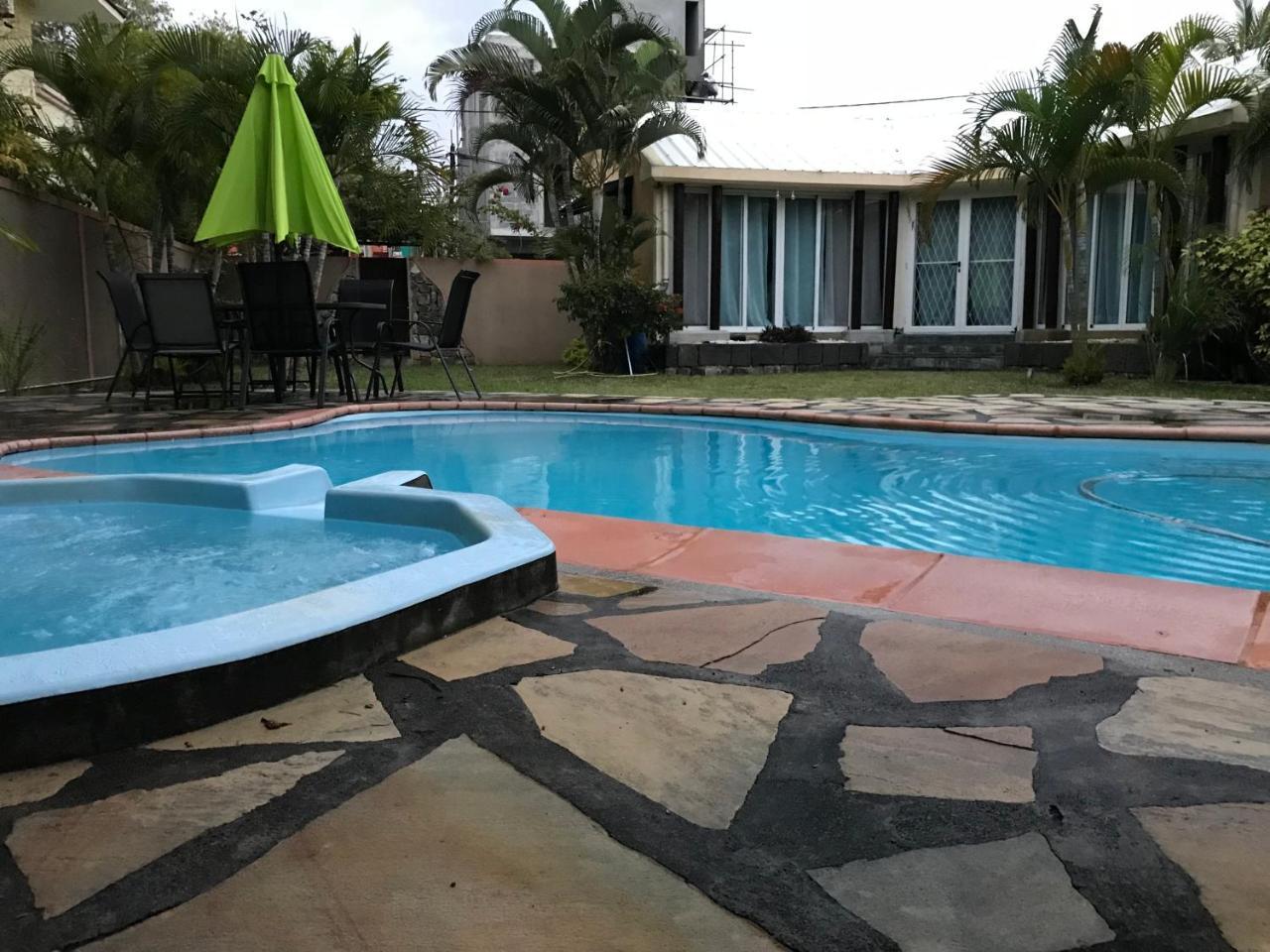 H&K Villa Blue Bay Extérieur photo